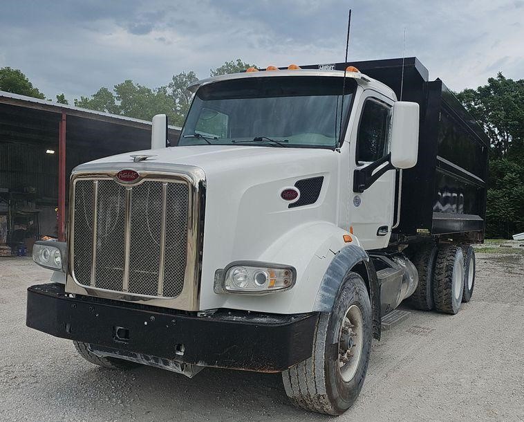 2018 Peterbilt  567 dump truck